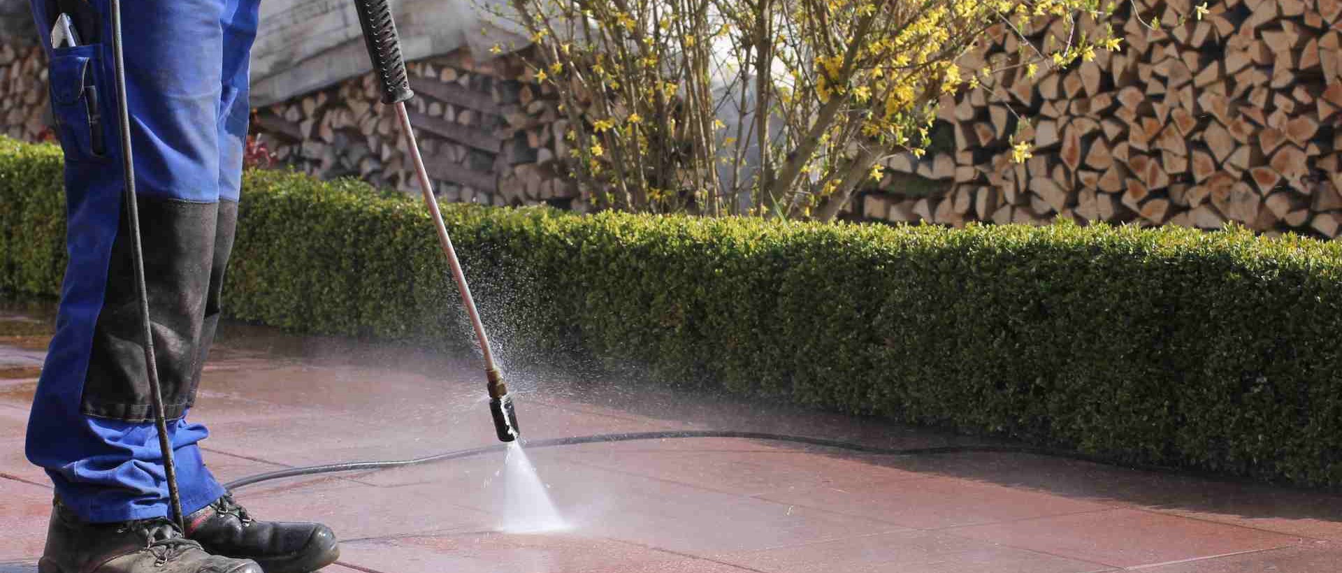 garden maintenance SM2